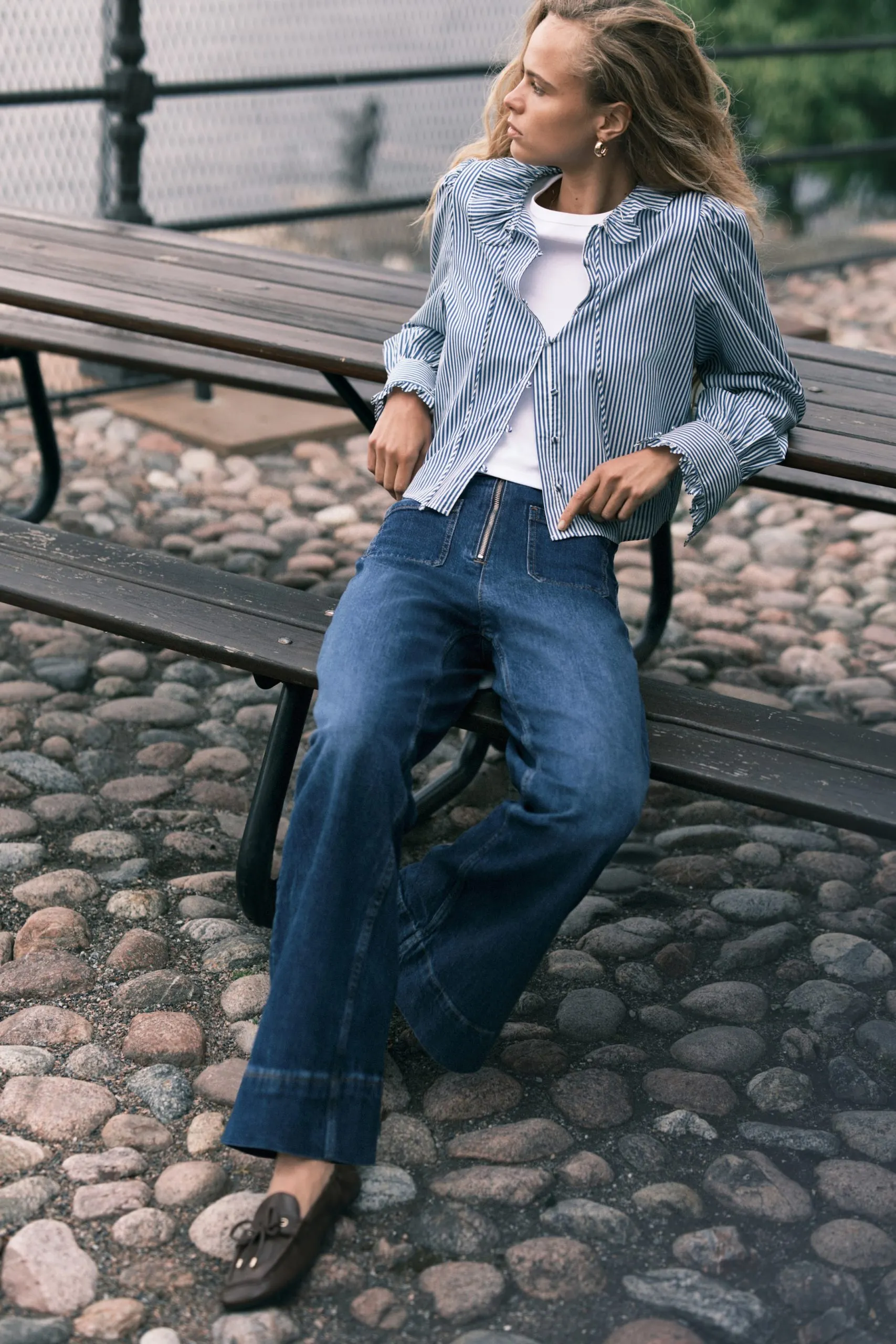 sơ mi cổ bèo h&m