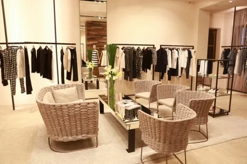 Chào-đón-thương-hiệu-Max-Mara-ra-mắt-tại-Hà-Nội-10