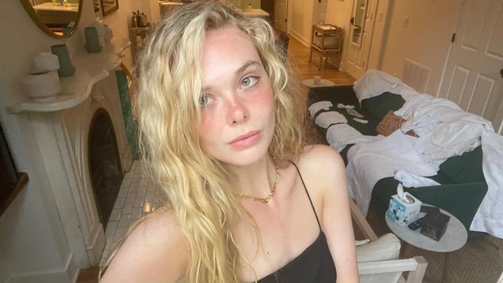kiểu tóc đẹp mùa concert cuối năm như elle fanning