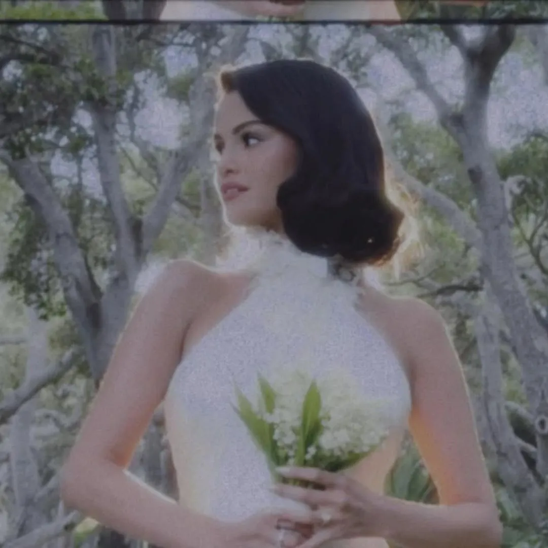 Hình ảnh kiểu tóc Selena Gomez lựa chọn cho ngày cưới.