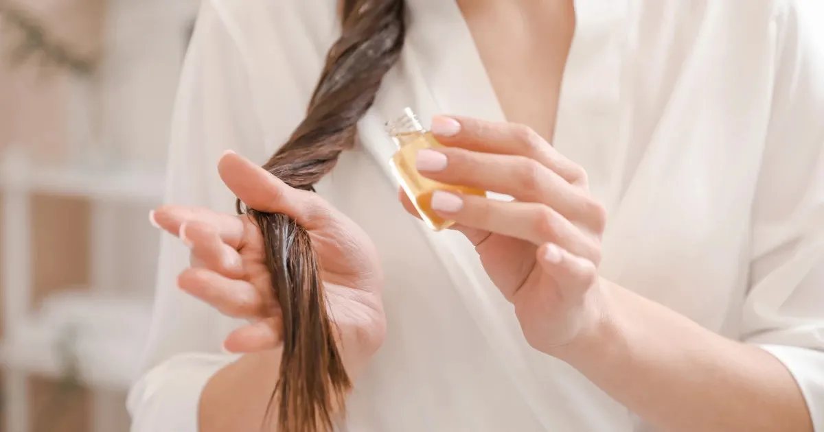 Dùng dầu để dưỡng tóc