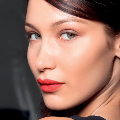 bí quyết làm đẹp Bella Hadid