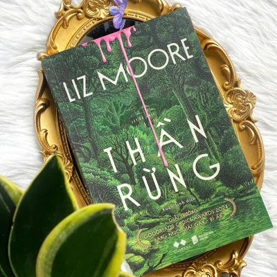 Tác phẩm tâm lý trinh thám "Thần Rừng" của nhà văn Liz Moore phơi bày sự thật về xã hội.