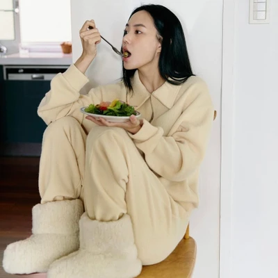 cô gái Hàn Quốc