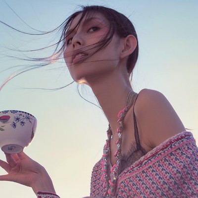 ELLE lắng nghe 2
