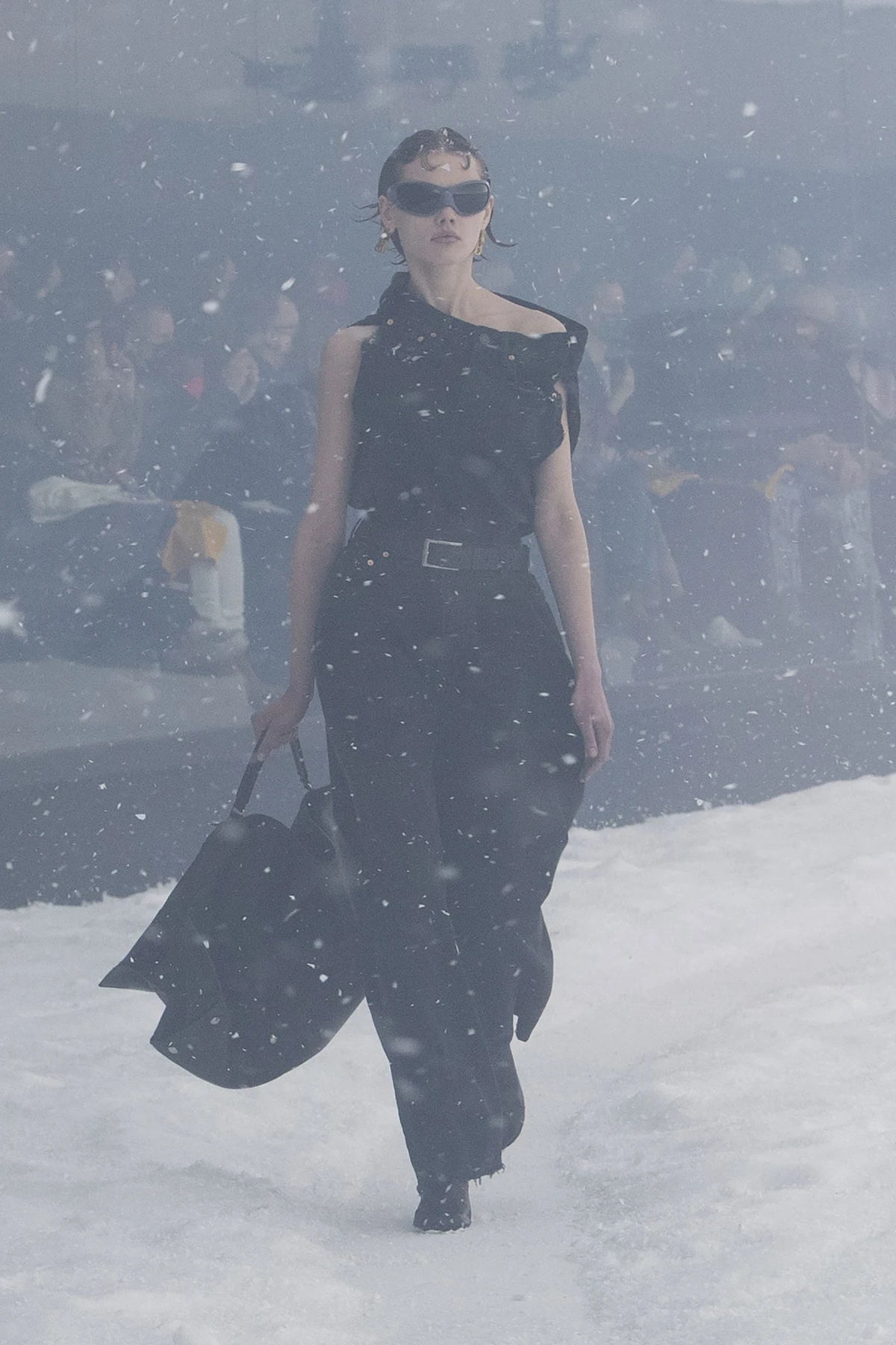 Balenciaga RTW Thu Đông 2022 look 49