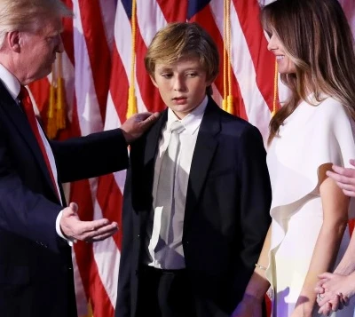 Phong cách chuẩn "soái ca" của cậu út Barron Trump