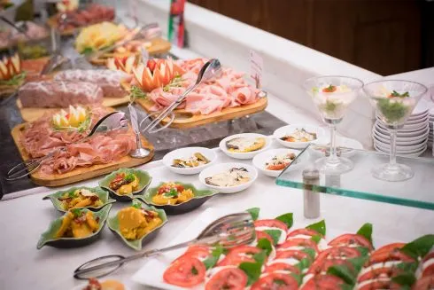 Cuộc viễn du ẩm thực bốn phương sẽ mang đến nhiều trải nghiệm thú vị. 