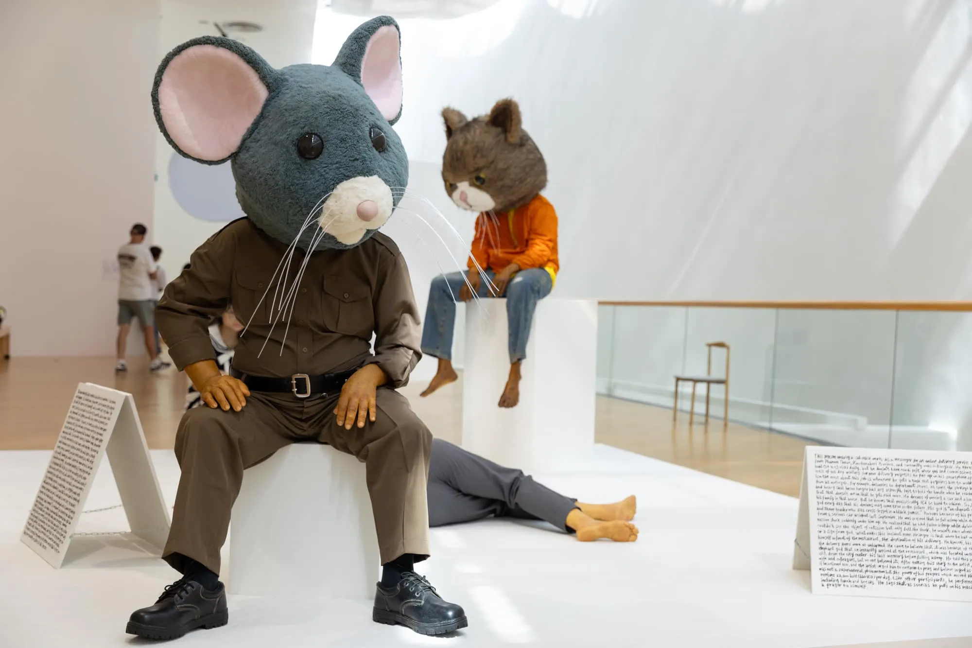 Một tác phẩm thuộc Bangkok Art Biennale lần thứ 4, trưng bày tại Bangkok Art & Culture Centre. (Ảnh: BACC)