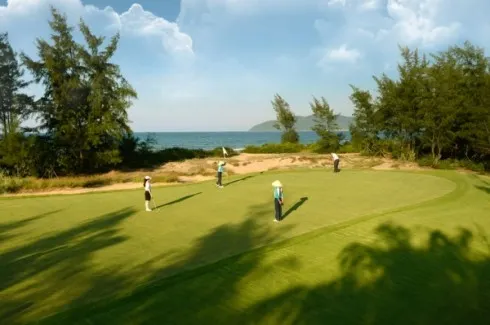 giai-vo-dich-golf-tre-quoc-gia-tn