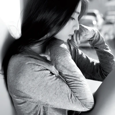 Hạnh phúc với đam mê ảnh nghệ thuật - ELLE.VN