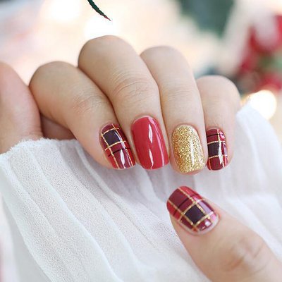 Những mẫu nail tuyệt đẹp cho mùa giáng sinh