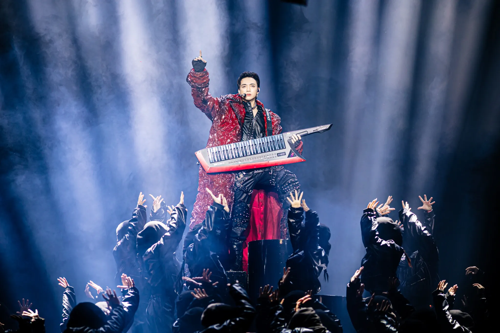 Điểm nhấn thị trường âm nhạc Việt 2025 là loạt live concert cá nhân như: ALL-ROUNDER của SOOBIN.