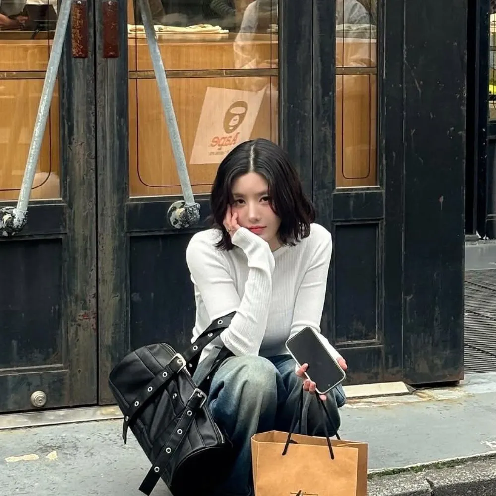 Kwon eunbi sở sữu khuôn mặt nhỏ gọn