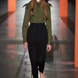 00007-prada-fall-2023-ready-to-wear-credit-gorunway