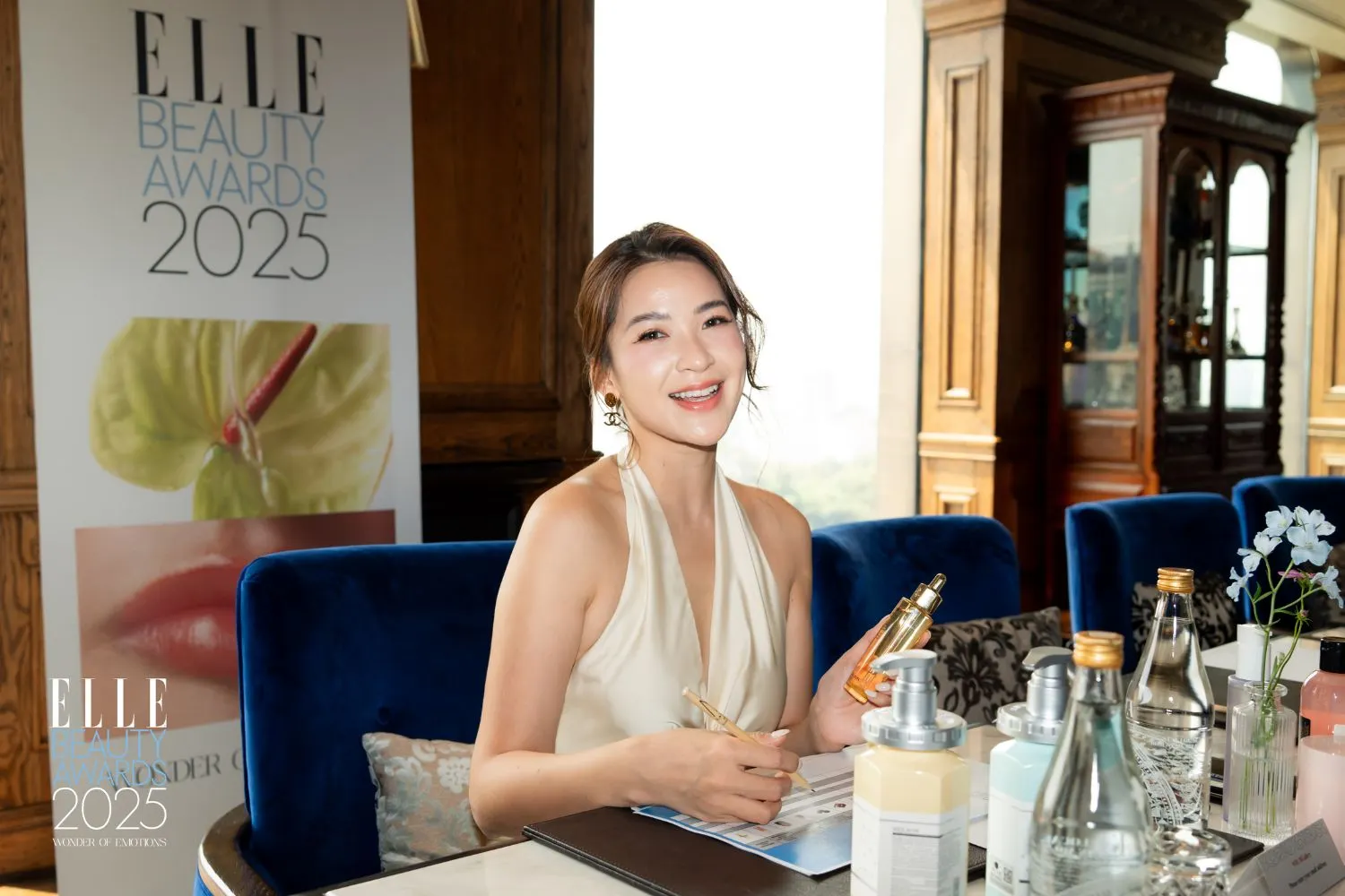 Linh Trương tại buổi chấm điểm ELLE Beauty Awards 2025.