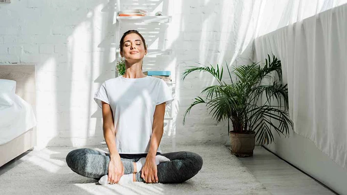 Những bài tập yoga giúp bắt đầu ngày mới hiệu quả