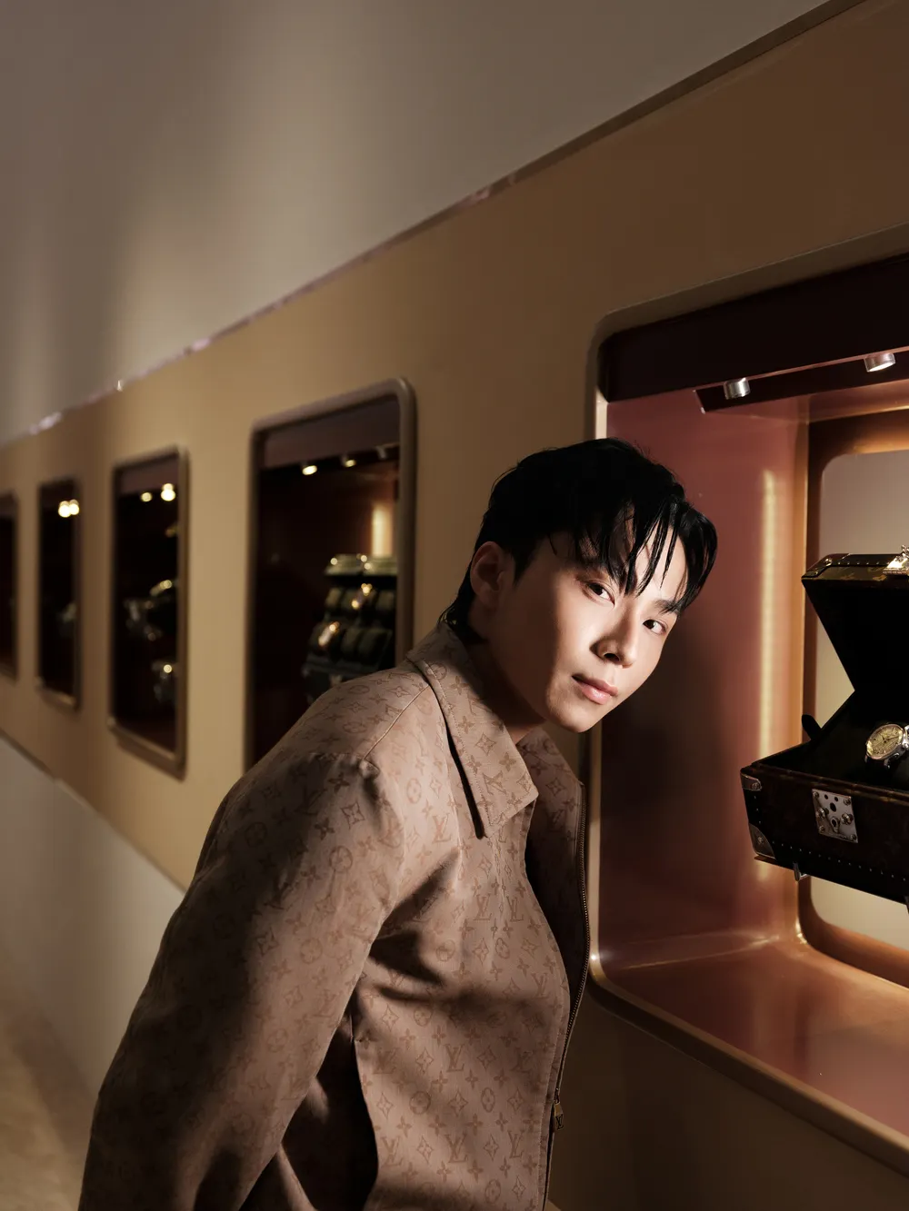 WOKEUP tại Triển lãm Savoir Rêver Louis Vuitton 