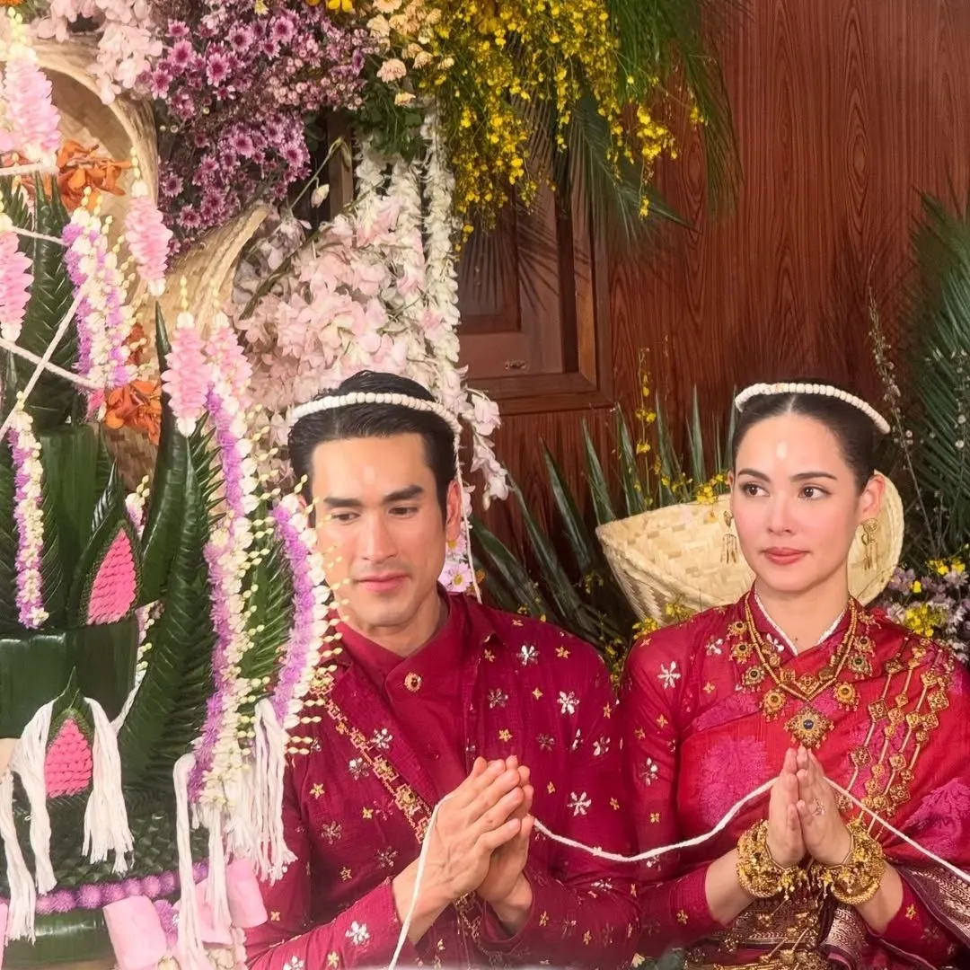 Phong cách trang điểm của Yaya Urassaya tôn lên đường nét gương mặt