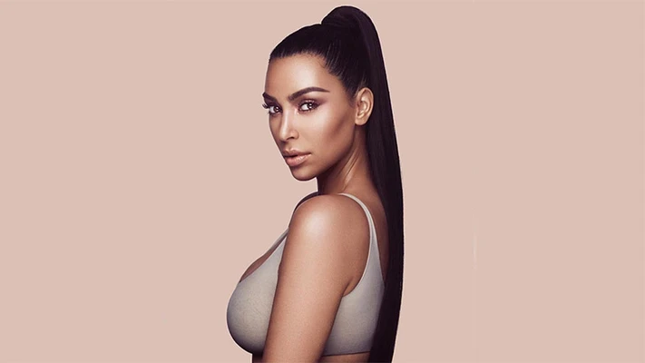Học hỏi bí kiếp trang điểm ấn tượng của Kim Kardashian