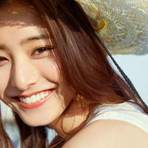 Đến Nhật ngắm hoa anh đào, sắm ngay 10 mỹ phẩm nội địa nổi tiếng