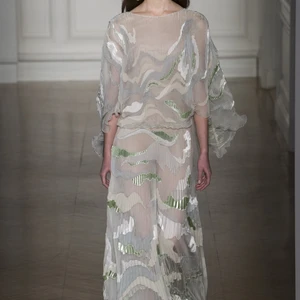 Những BST nổi bật tại tuần lễ Haute Couture Xuân-Hè 2017 - ELLE VN