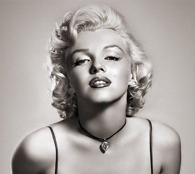 Marilyn Monroe đã từng qua phẫu thuật thẩm mỹ