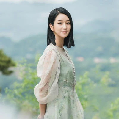 Seo Ye Ji thay đổi phong cách trong phim Điên Thì Có Sao