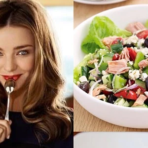 Thực đơn giảm cân trong 1 tuần của Miranda Kerr