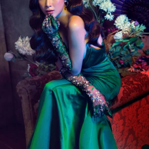 Angela Phương Trinh qua ống kính của nhiếp ảnh gia Tang Tang