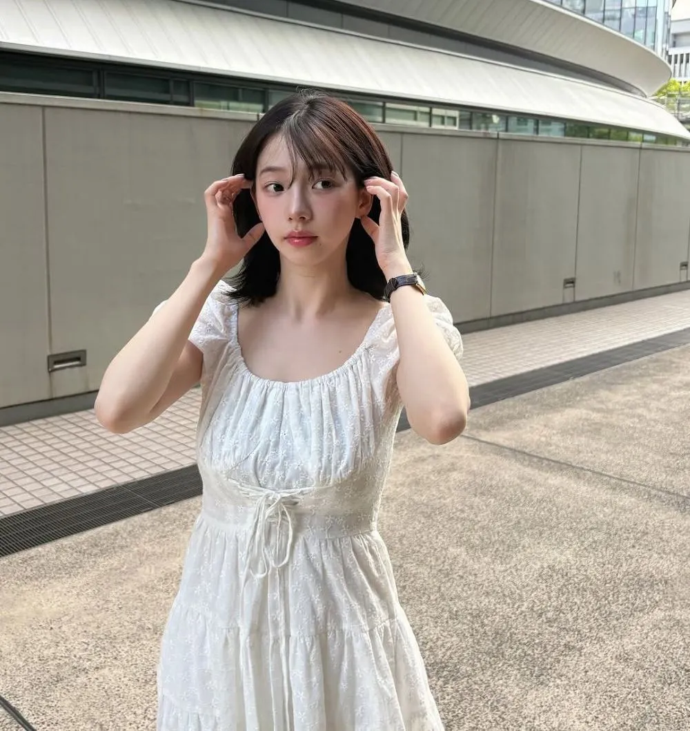 Trang điểm nhẹ nhàng giúp Karina (aespa) khoe vẻ đẹp trong trẻo và tinh tế.