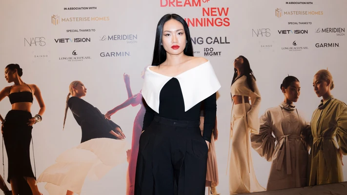 Nhã Trúc trong buổi Casting người mẫu trong ELLE Fashion Show 2022