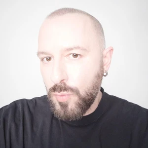 Vì sao Gucci lựa chọn Demna cho vị trí Giám đốc sáng tạo?