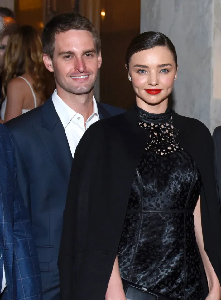 miranda kerr - elle vietnam 2