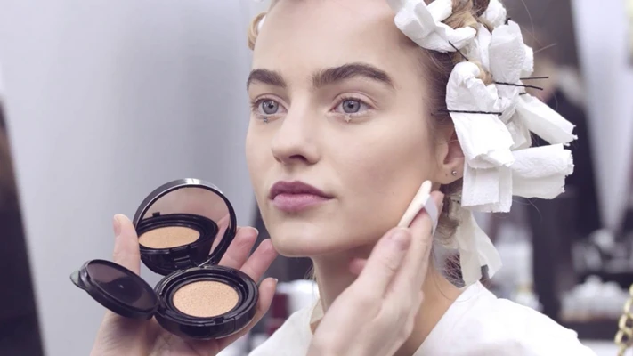 kem nền lâu trôi dior backstage ft