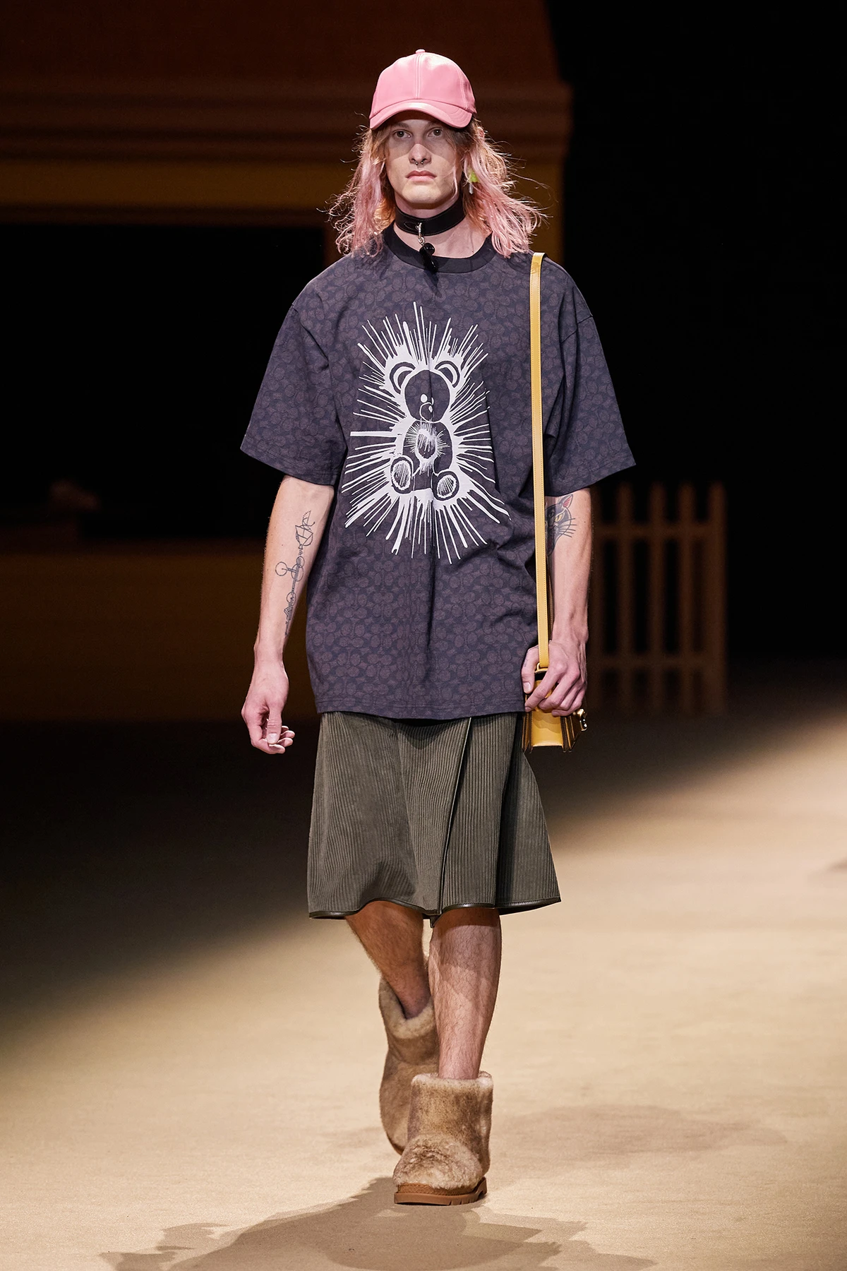 Coach Thu-Đông 2022 look 6