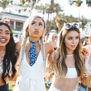 elle việt nam coachella 24