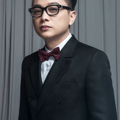 NTK Nguyễn Công Trí.