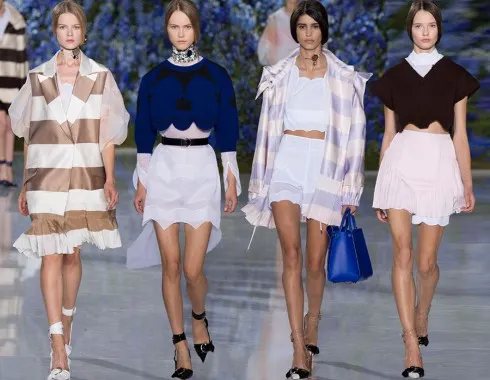 Christian_Dior_spring_summer_2016_collection_Paris_Fashion_Week1
