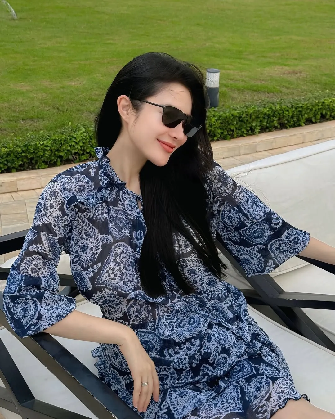đầm bầu hoạ tiết 