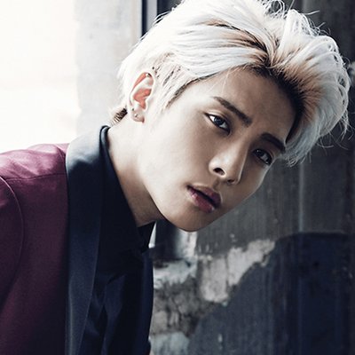 Thành viên Jonghyun của SHINee qua đời, nỗi mất mát to lớn của nền âm nhạc Hàn Quốc