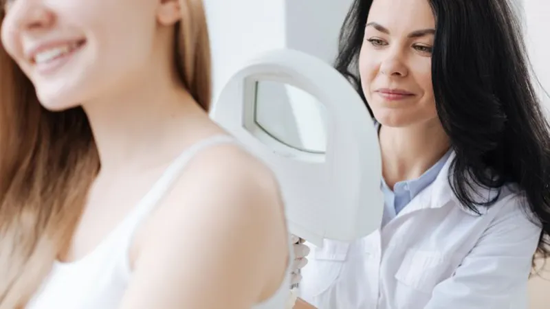 13 điều quan trọng bạn cần làm để giúp chăm sóc da ở độ tuổi 20
