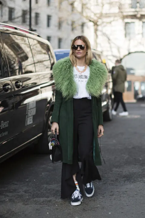 Muôn vẻ street style tại Tuần lễ thời trang London Thu-Đông 2017 - ELLE VN