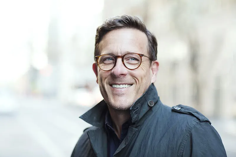 kỹ-năng-viết-lách-tốt-scott-schuman-elle-man