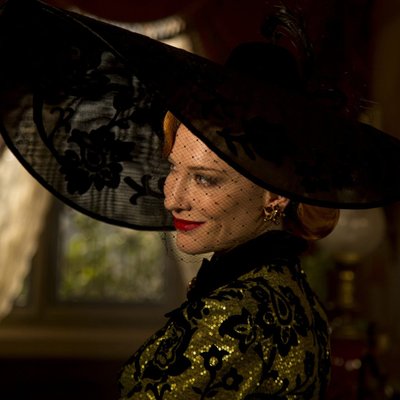 phong cách thời trang của Cate Blanchett trong Cinderella