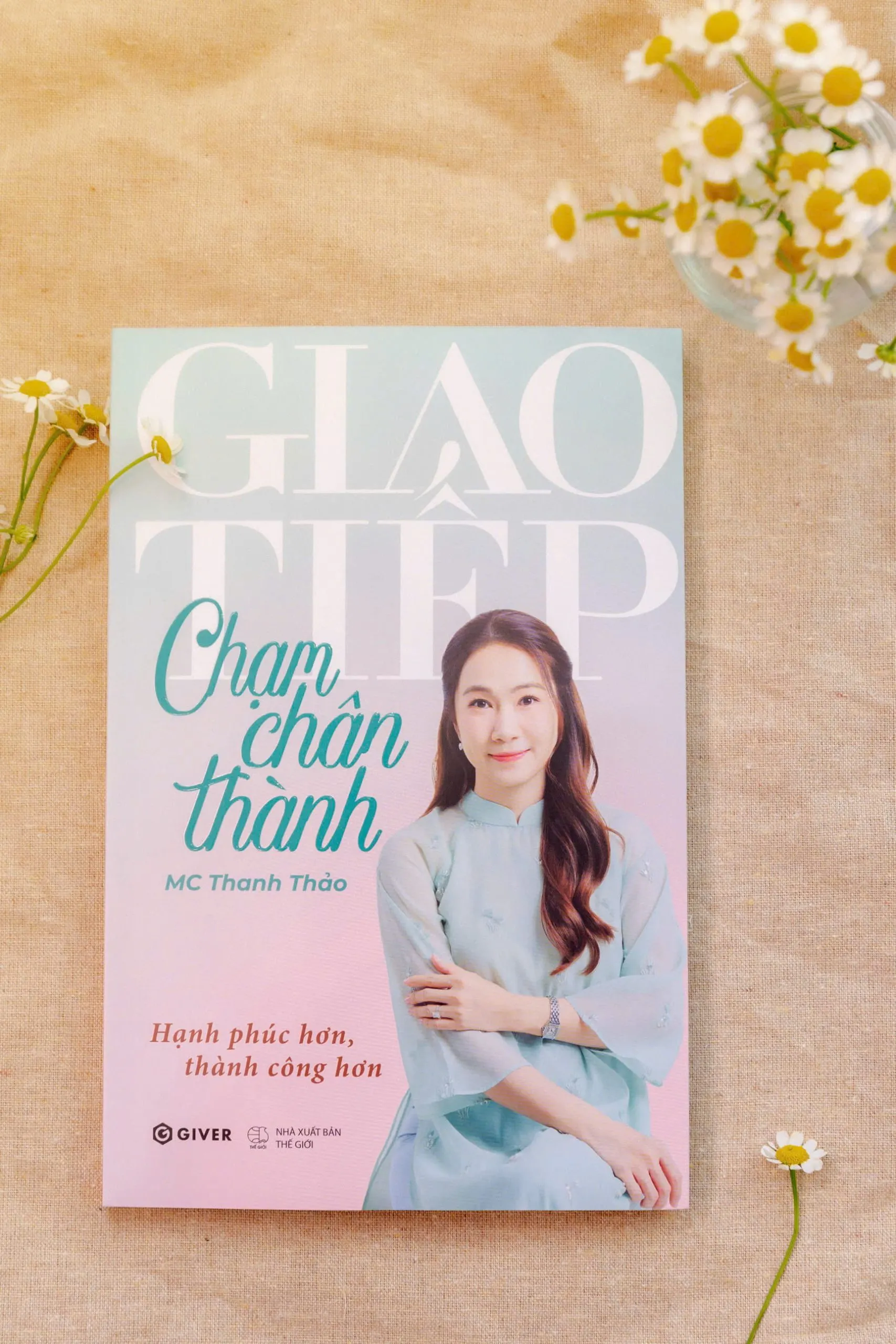 Review sách "Giao tiếp chạm chân thành"