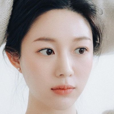 Mặt nạ giấy giúp phục hồi làn da.