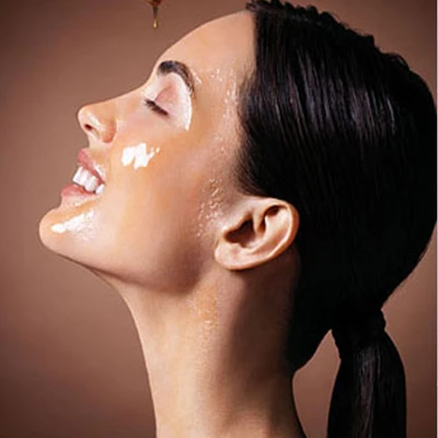 Mật ong làm đẹp da toàn diện cho mùa hè