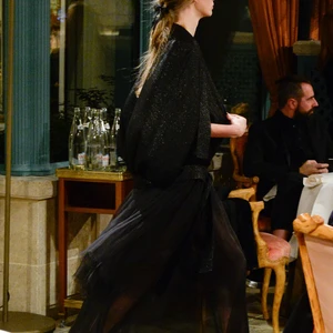 bst thoi trang chanel prefall 2017