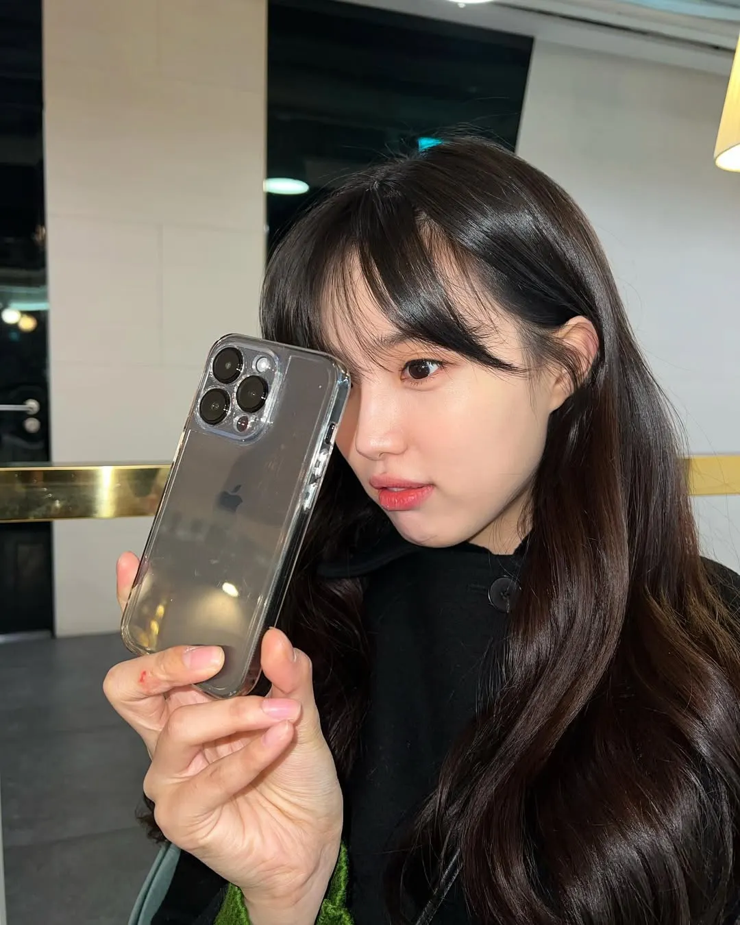 Cận cảnh Yoon Seo-ah với kiểu trang điểm tự nhiên, tôn vẻ đẹp thanh thoát